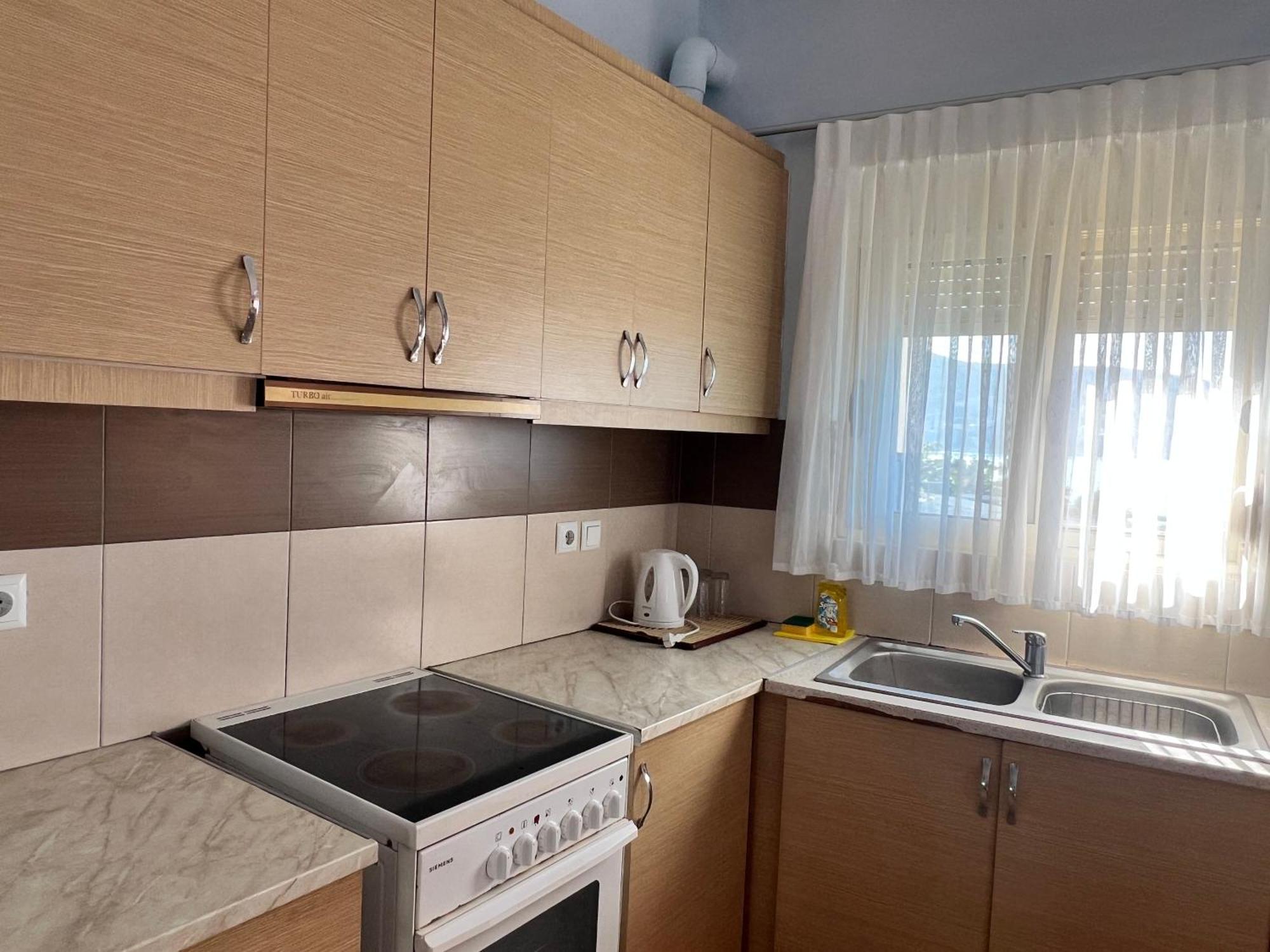 Rock Star-Pllakat Bed and Breakfast Sarandë Exteriör bild